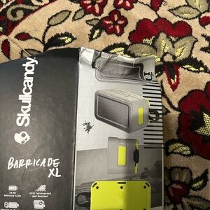 Skullcandy Barricade XL Speaker in Black and Yellow